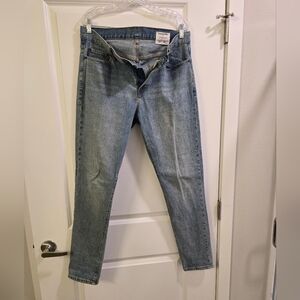 Banana Republic Slim Jeans 33 X 32